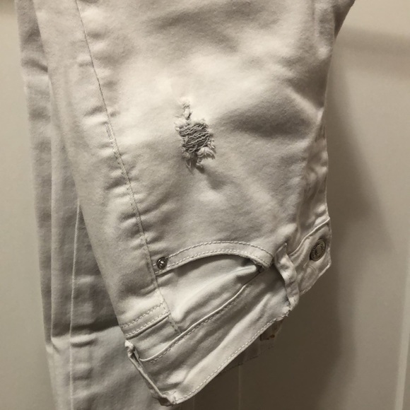 Forever21 White Skinny Ripped Jeans - Picture 3 of 3